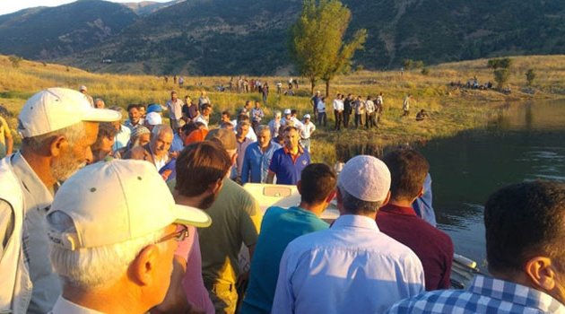 Fotoğraf çekmek istedi canından oldu