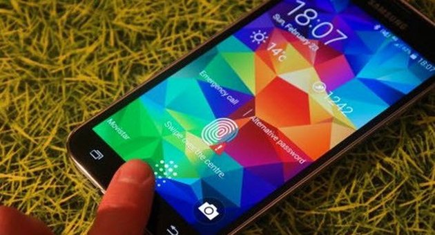 Galaxy S6'ya bomba özellik