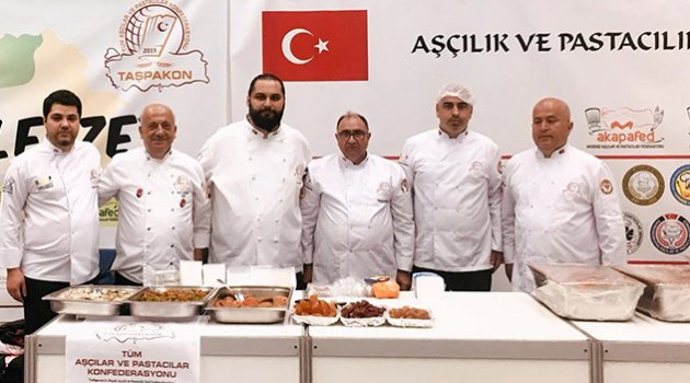 Gastronomi Zirvesi’nde Adana fark yarattı