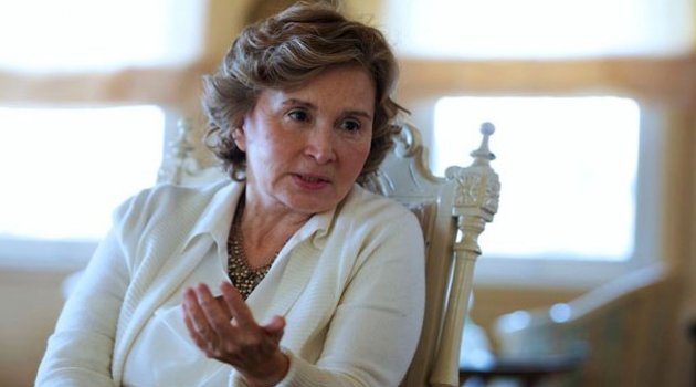 Gazeteci Nazlı Ilıcak'a Gözaltı Kararı!