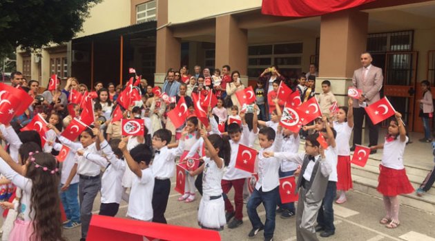 Gazipaşa İlköğretim Okulu’nda Cumhuriyet coşkusu