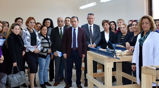 "Geleneksel El Sanatları ile Kadınlarımız İş Sahibi Oluyor" projesi