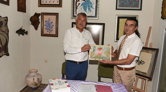 Geleneksel el sanatları merkezi açıldı