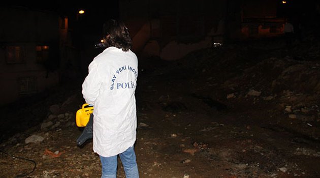 Genç adamın metruk binada yanmış cesedi bulundu