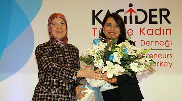 “Genç Fikirler, Güçlü Kadınlar" projesinde Çukurova Üniversitesi’ni Tuğçe Aksun temsil etti