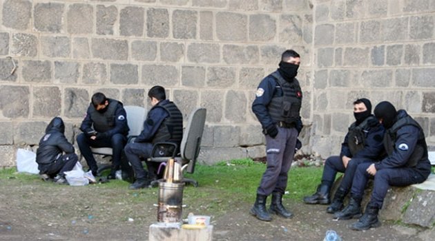 Genç kızdan polise duygulandıran mektup