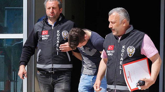 Genci önce dövdüler sonra gasp ettiler