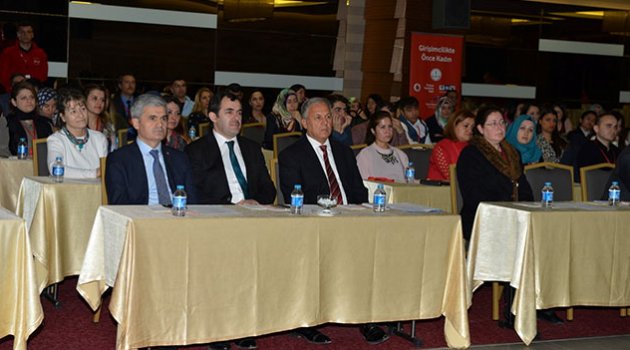 Girişimcilikte önce kadınlar projesi eğitim toplantısı