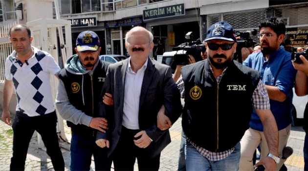 Gözaltına alınan Fethullah Gülen'in yeğeni İzmir'e götürüldü