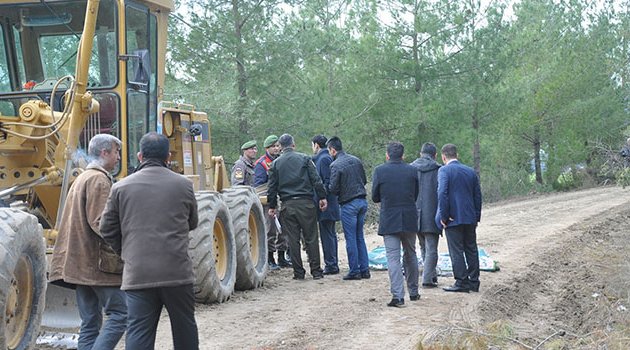 Greyderin altında ezilerek öldü