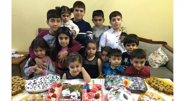 Gülay ile Devrim’in doğum günü sevinci