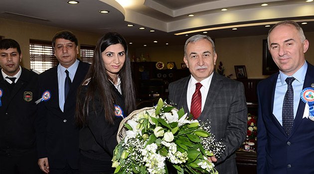Gümrük Müdürlüğü Heyeti, Vali Büyük’ü ziyaret etti