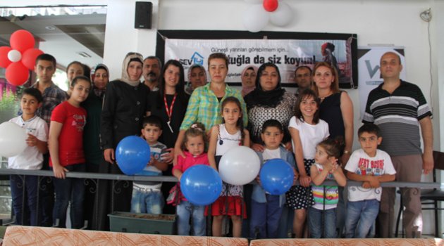 Güneşli yarınlar için  elimi siz tutar mısınız?