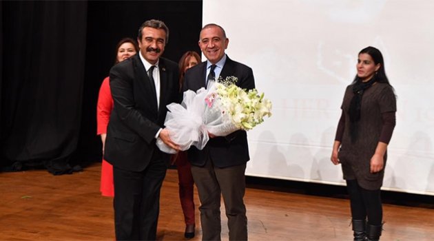 Gürsel Tekin Çukurova Belediyesi’nin konuğu oldu