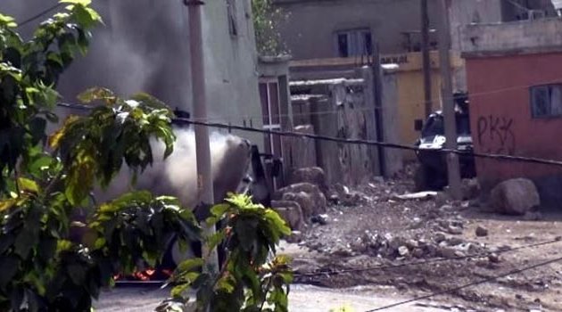 Güvenlik güçleri ile PKK'lılar arasında çatışma!