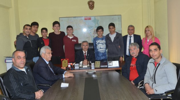 Hadi: “Hentbola yaptığımız yatırımların meyvesini alıyoruz”
