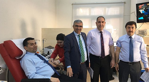 Hakim ve savcılardan Kızılay’a kan bağışı