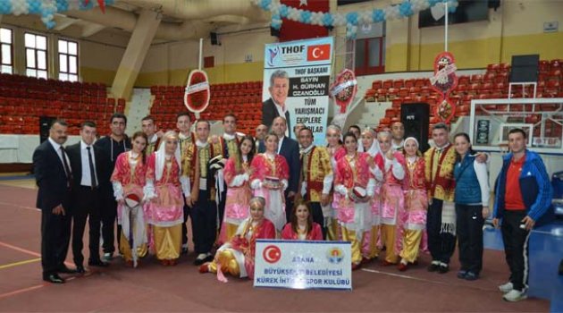 Halk oyunlarında iki dalda birincilik