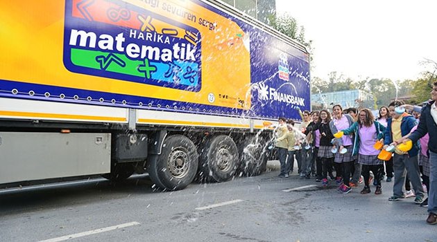 "Harika Matematik" Adana’da çocuklarla buluşacak