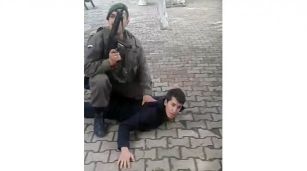 Hasmını öldüren zanlıyı asker böyle etkisiz hale getirdi