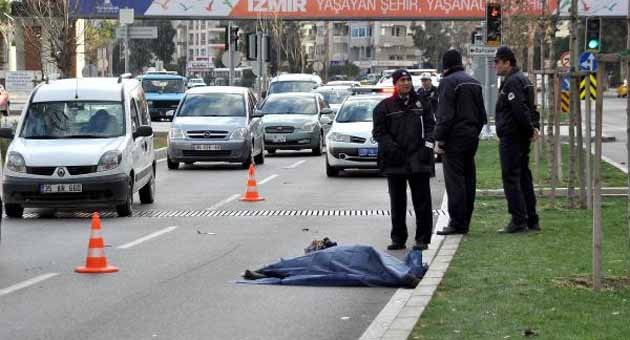 Hastaneye giderken otomobil altında öldü