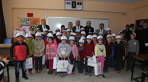 Hayallerindeki oyuncaklara kavuştular