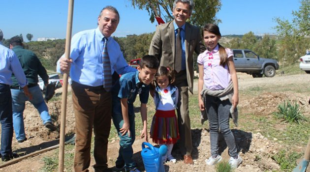 Hemofili Hastaları Hatıra Ormanı’na 2 Bin Fidan Dikildi