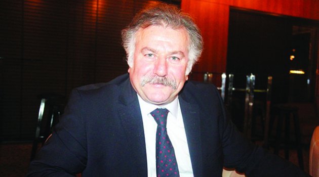 “Her insan sanatın içindedir”