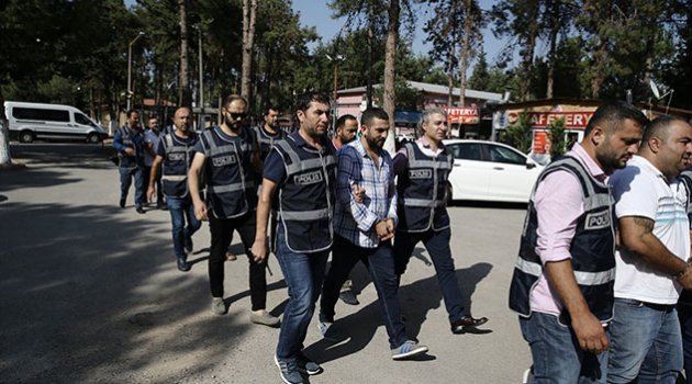 Hesabı fazla buldu kalaşnikofla saldırdı