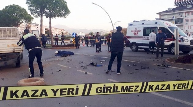 Hız tutkusu iki can aldı!