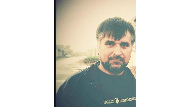 Hortumla mazot çekerken öldü