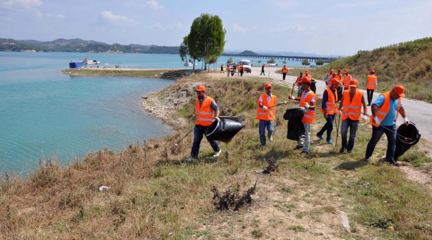 Hükümlüler cezalarını çekerken doğayı koruyorlar