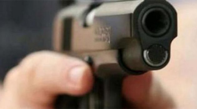 Husumetli iki grup arasında çatışma çıktı