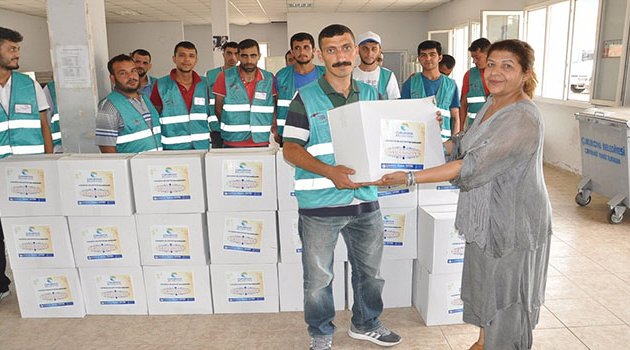 İhtiyaç sahipleri bayrama mutlu giriyor