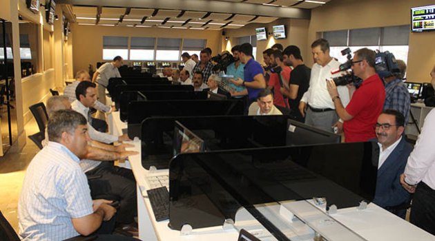 İlk kütlü pamuk elektronik ortamda kilosu 50 liradan satıldı
