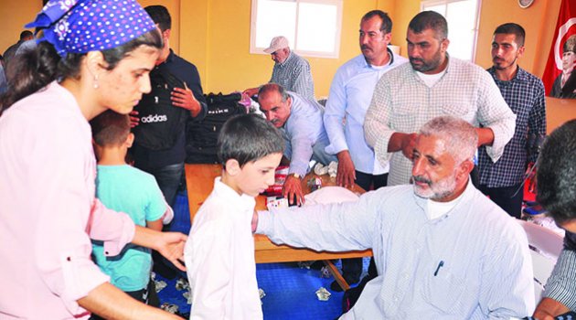İmece Köy’de 2 bin 500 çocuğa bayramlık