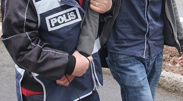 İngiliz gazeteciler Diyarbakır'da gözaltına alındı