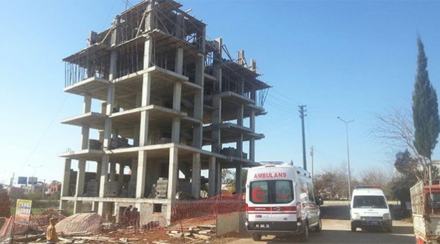 İnşaattan düşen işçi yaralandı