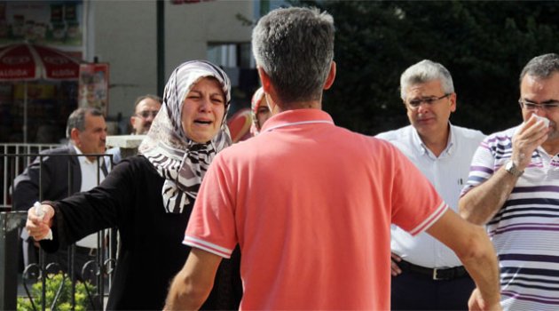 İntihar eden 12 yaşındaki kız evinden gözyaşlarıyla uğurlandı