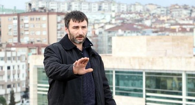 İntihardan vazgeçmek için kızını ve otomobilini istedi