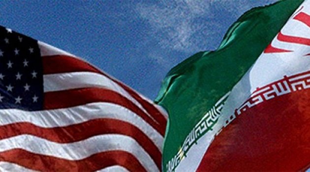 İran 2 Amerikan teknesini ve 10 denizciyi rehin aldı
