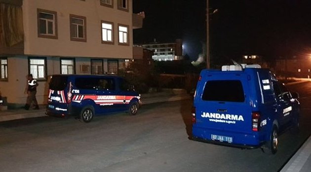 İş görüşmesine giden eski eşini bıçakladı