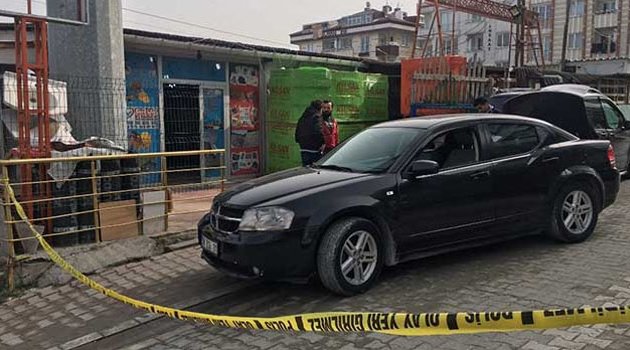 İş yerini silahla bastılar! Yaralılar var