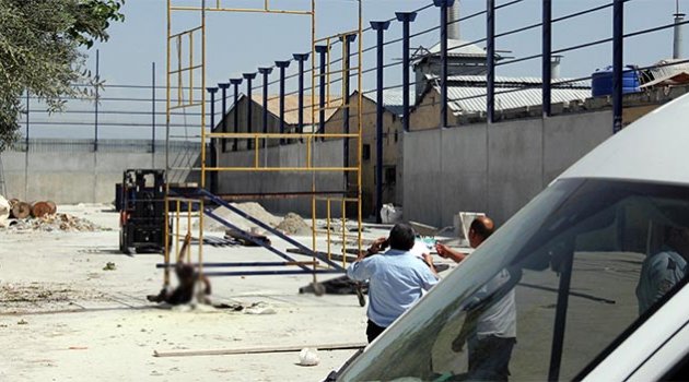 İşçiler akıma kapıldı 2 işçi öldü 1 işçi yaralandı