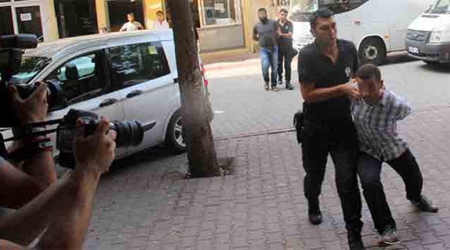 IŞİD operasyonunda gözaltına alınanlar adliyeye sevk edildi