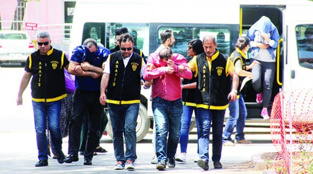 ‘İskambil oynuyorduk’