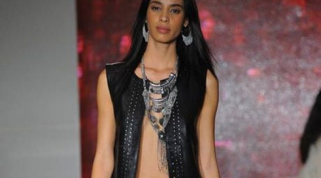 İspanyol markadan görkemli defile