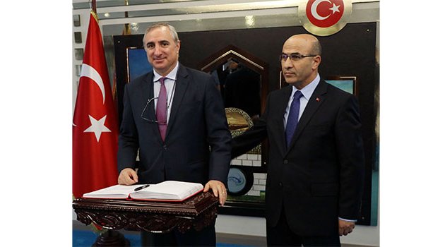 İsrail Büyükelçisi Adana Valiliğini ziyaret etti