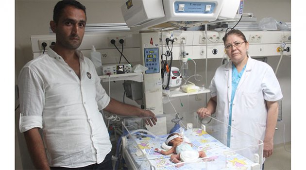 İşsiz aileye dördüz bebek sürprizi