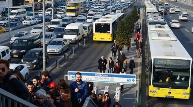 İstanbul’da ulaşıma ’miting’ ayarı